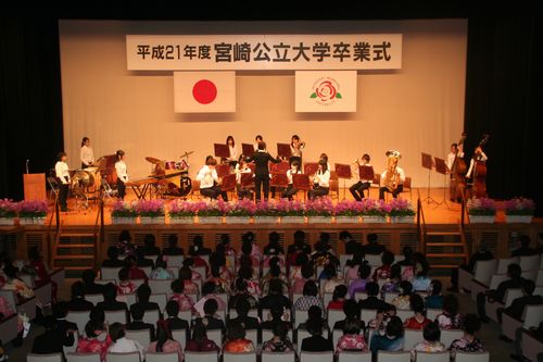 平成21年度宮崎県吹奏楽コンクール銀賞受賞の本格派！