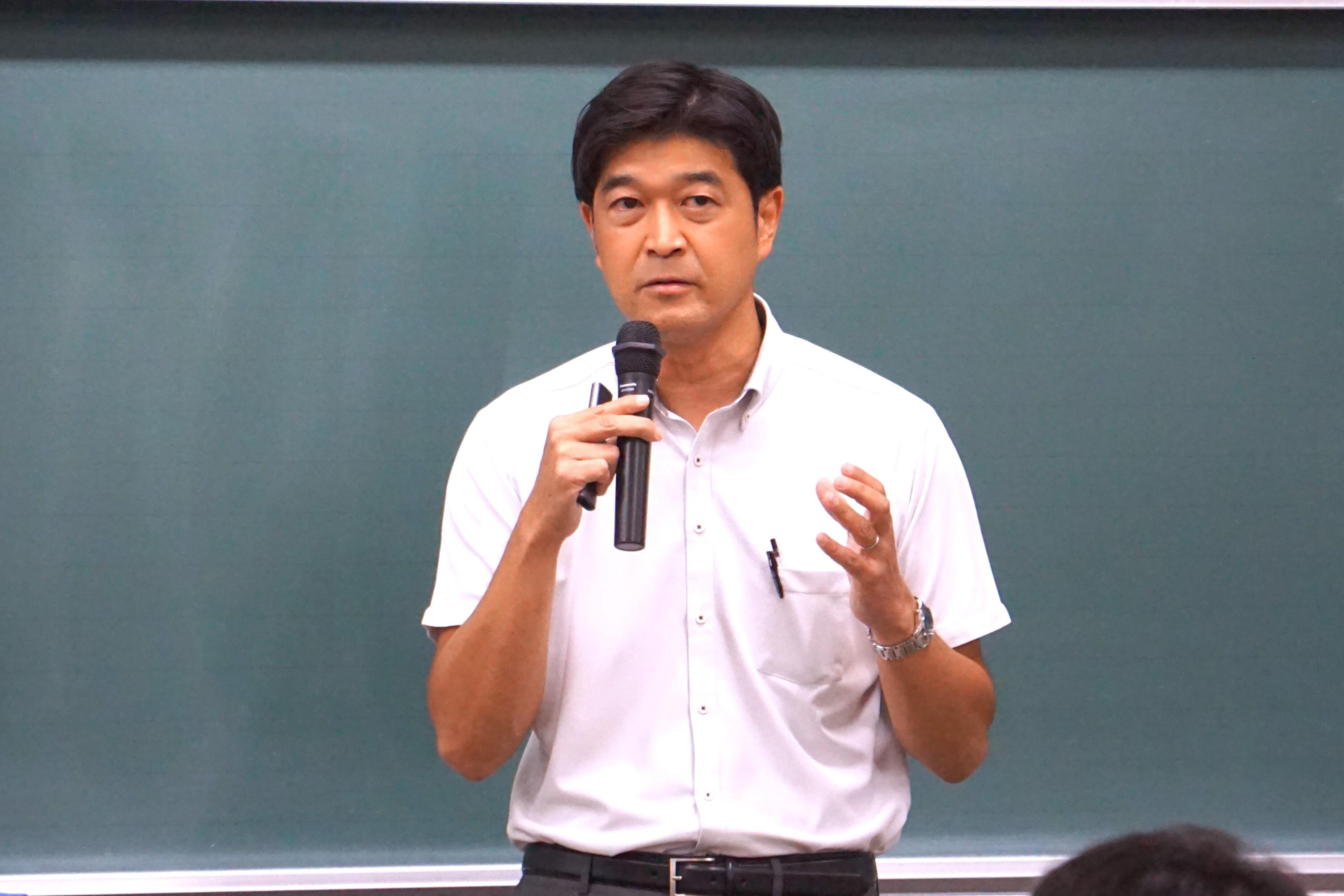 体験授業（野﨑教授）