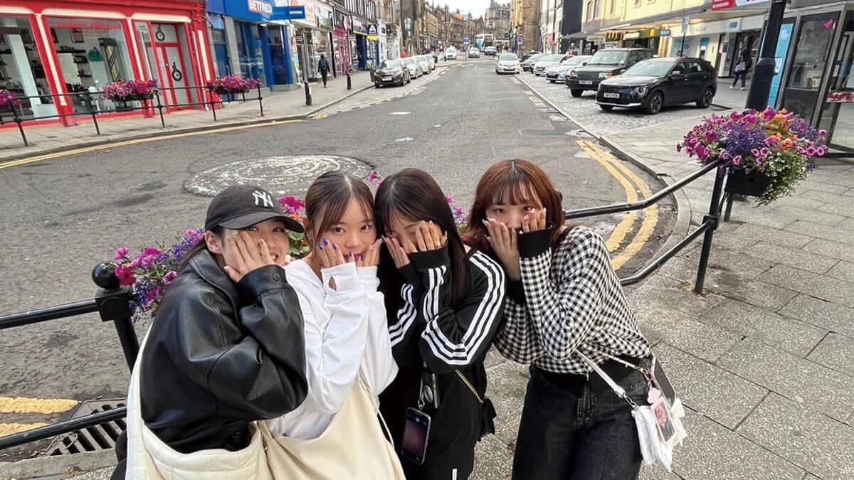 女子4人での集合写真